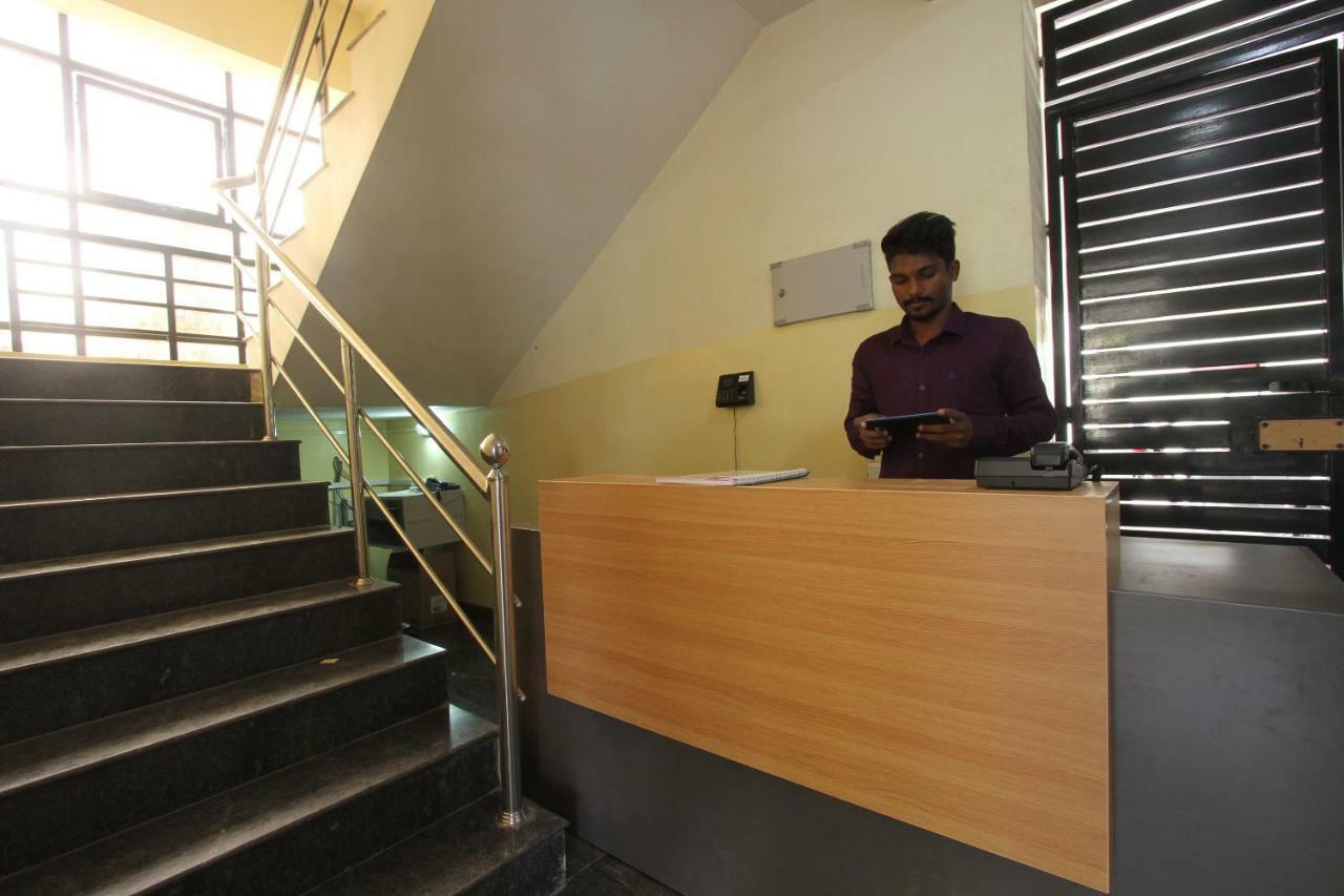 Oyo Flagship 31042 Sunil Residency Coimbatore Exterior foto